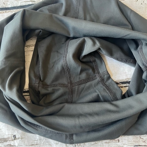 Patagonia Fold Over Nylon/Spandex Shorts Size XS - Picture 4 of 8